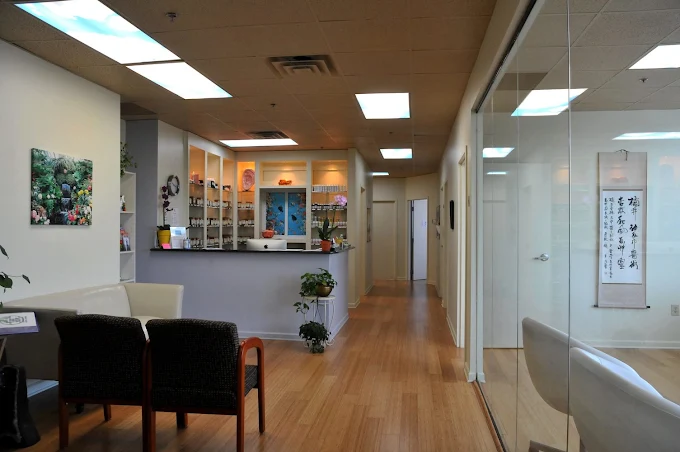 Current Google profile photo: the reception desk and waiting area under overhead fluorescent lighting